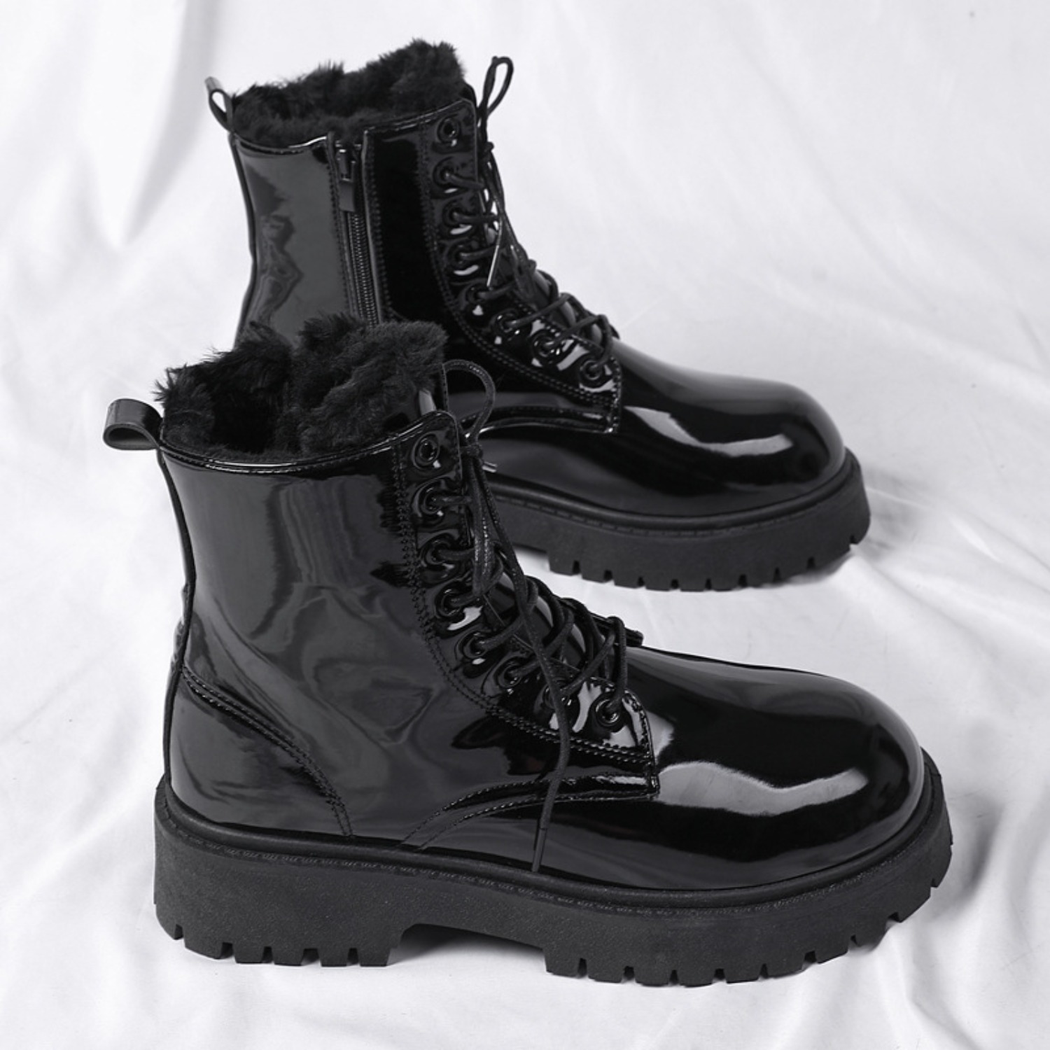 남성용 따뜻한 플러시 하이탑 부츠 겨울용 소프트솔 논슬 - Soft Sole Booties 리뷰 및 가격